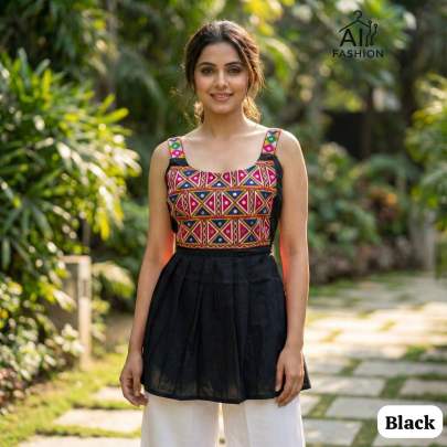 Gamthi work sleeveless tops