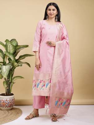 traditional banarasi outfit for women