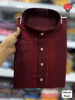 MAGNETIC MAROON KURTA PYJAMA FOR MEN WITH EMBROIDERY WORK