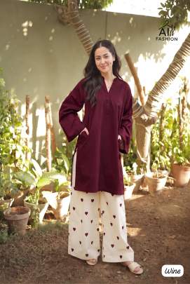 Modern Ladies Kurti Set 2026