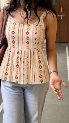Navratri Special Sleeveless Trending Short Kurti 2026