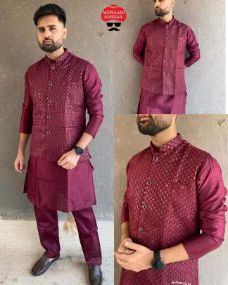 SMASHING MAROON MENS KURTA PYJAMA WITH EMBROIDERED KOTI