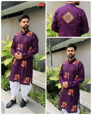 Traditional outfit for Navratri festival