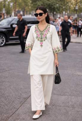 White & cream trendy kurti designs, Indian ethnic wear wholesale