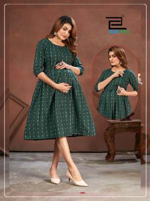 Maternity gown for women