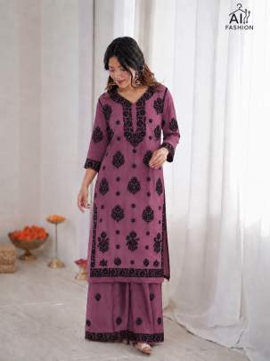 ready to wear Chikankari kurti set