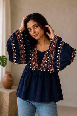 trendy ethnic Navratri top